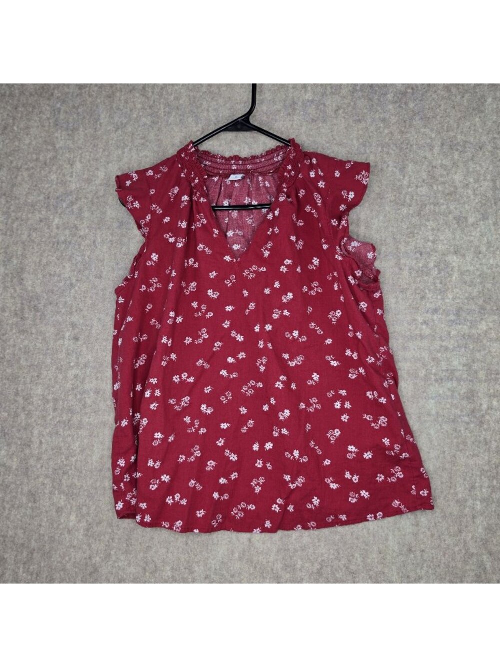 Old Navy Womens Sleeveless Floral Top Red Medium Lightweight Casual Blouse